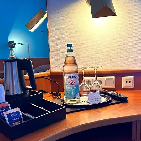 Ar Boutique Hotel *